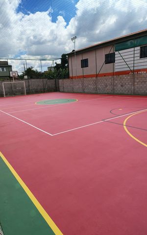 Casa de condomínio para alugar com 85m², 3 quartos e 2 vagas Casa de condomínio para alugar com 85m², 3 quartos e 2 vagasQuadra de futebol