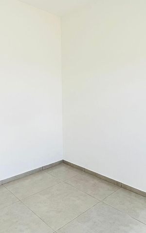 Casa de condomínio para alugar com 85m², 3 quartos e 2 vagas Casa de condomínio para alugar com 85m², 3 quartos e 2 vagasQuarto