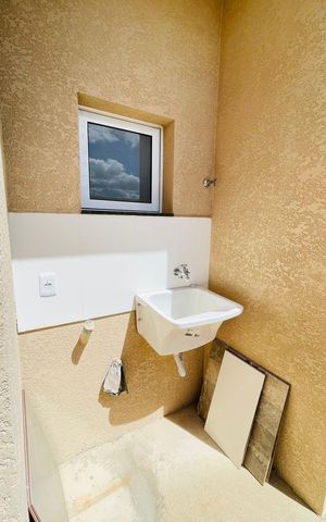Casa de condomínio para alugar com 85m², 3 quartos e 2 vagas Casa de condomínio para alugar com 85m², 3 quartos e 2 vagasÁrea de Serviço