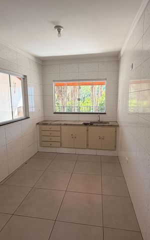 Casa para alugar com 266m², 2 quartos e 2 vagas Casa para alugar com 266m², 2 quartos e 2 vagasCozinha