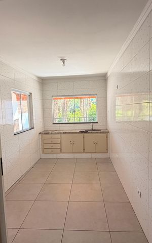 Casa para alugar com 266m², 2 quartos e 2 vagas Casa para alugar com 266m², 2 quartos e 2 vagasCozinha