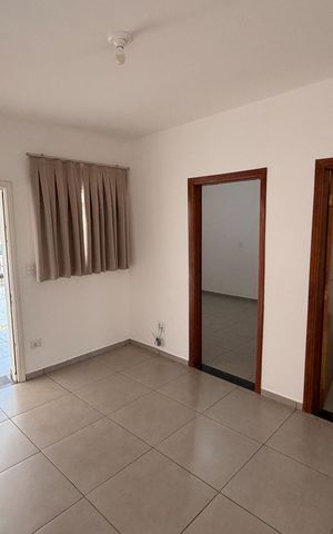 Casa para alugar com 266m², 2 quartos e 2 vagas Casa para alugar com 266m², 2 quartos e 2 vagasSala