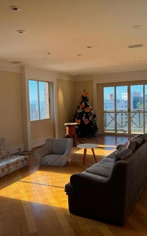 Apartamento para alugar com 315m², 4 quartos e 2 vagas Apartamento para alugar com 315m², 4 quartos e 2 vagasSala