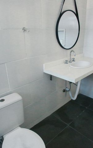 Casa à venda com 450m², 6 quartos e 3 vagasBanheiro Social
