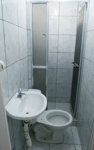Casa à venda com 450m², 6 quartos e 3 vagasBanheiro de Serviço