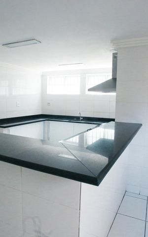 Casa à venda com 450m², 6 quartos e 3 vagasCozinha