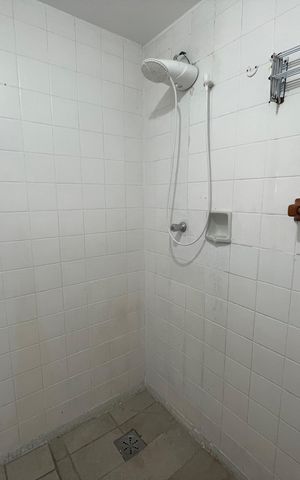 Apartamento para alugar com 27m², 1 quarto e 1 vaga Apartamento para alugar com 27m², 1 quarto e 1 vagaBanheiro
