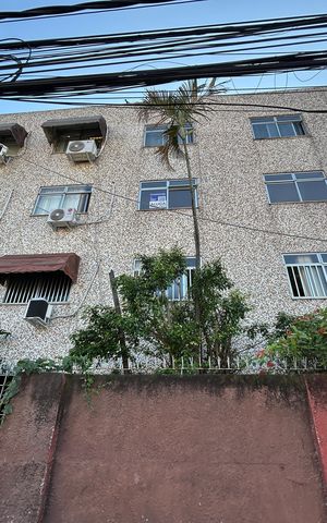 Apartamento para alugar com 70m², 2 quartos e 1 vagaFachada + placa