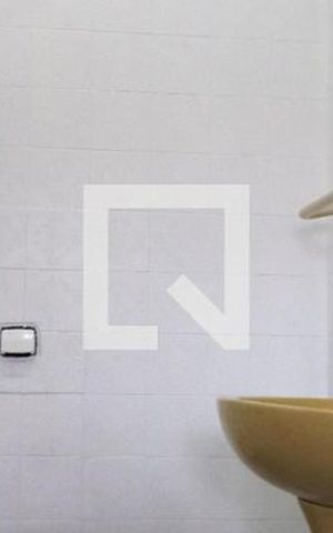 Casa à venda com 266m², 3 quartos e 3 vagas Casa à venda com 266m², 3 quartos e 3 vagasBanheiro