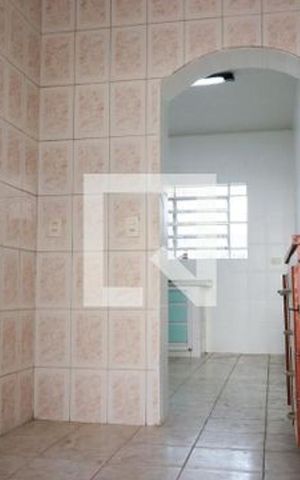 Casa à venda com 266m², 3 quartos e 3 vagas Casa à venda com 266m², 3 quartos e 3 vagasÁrea de serviço