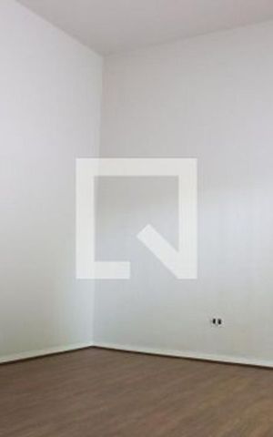 Casa à venda com 266m², 3 quartos e 3 vagas Casa à venda com 266m², 3 quartos e 3 vagasQuarto