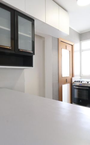 Apartamento para alugar com 55m², 2 quartos e 1 vagaCozinha, área e banheiro de serviço