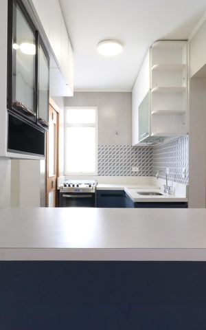 Apartamento para alugar com 55m², 2 quartos e 1 vagaCozinha, área e banheiro de serviço