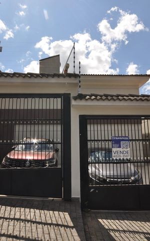 Casa de condomínio à venda com 60m², 3 quartos e 1 vagaFachada