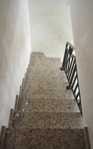 Casa de condomínio à venda com 60m², 3 quartos e 1 vagaEscada