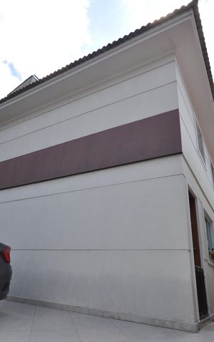 Casa de condomínio à venda com 60m², 3 quartos e 1 vagaGaragem
