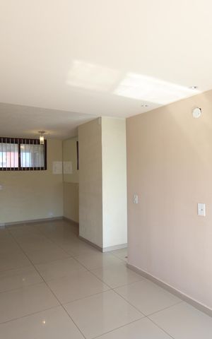 Apartamento para alugar com 95m², 2 quartos e sem vagaSala