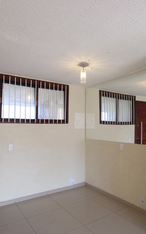 Apartamento para alugar com 95m², 2 quartos e sem vagaSala