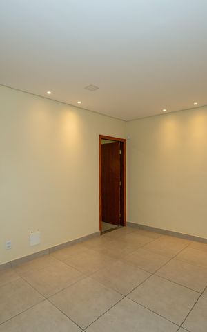Casa para alugar com 50m², 3 quartos e 1 vaga Casa para alugar com 50m², 3 quartos e 1 vagaSALA