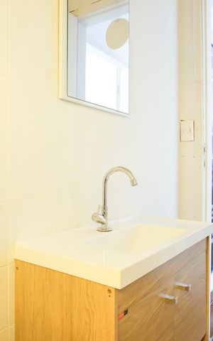 Casa à venda com 270m², 3 quartos e 4 vagasBanheiro da edícula