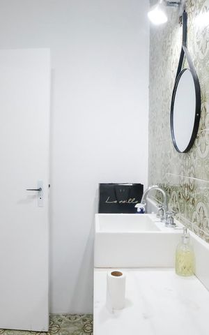Casa à venda com 270m², 3 quartos e 4 vagasBanheiro da suíte