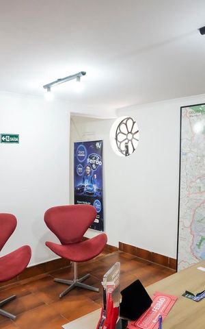 Casa à venda com 270m², 3 quartos e 4 vagasEdícula