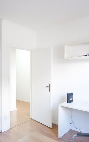 Casa à venda com 270m², 3 quartos e 4 vagasQuarto 2