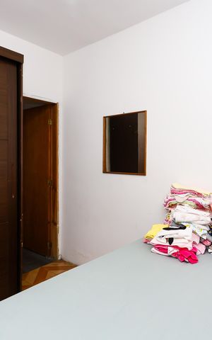 Casa à venda com 194m², 4 quartos e 2 vagas Casa à venda com 194m², 4 quartos e 2 vagascasa 1 quarto 1