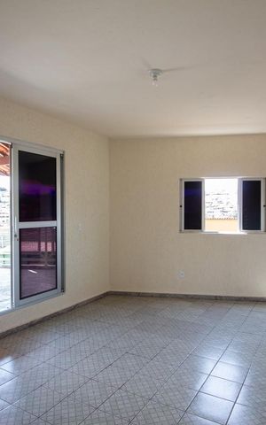 Casa para alugar com 300m², 3 quartos e 3 vagas Casa para alugar com 300m², 3 quartos e 3 vagasQuarto 2