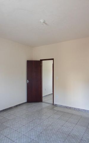 Casa para alugar com 300m², 3 quartos e 3 vagas Casa para alugar com 300m², 3 quartos e 3 vagasSuíte