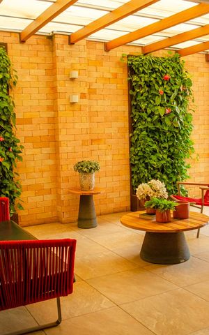 Apartamento para alugar com 70m², 2 quartos e 1 vaga