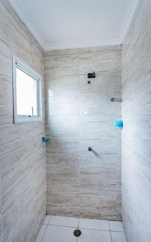 Casa para alugar com 100m², 2 quartos e 1 vaga Casa para alugar com 100m², 2 quartos e 1 vagaBanheiro