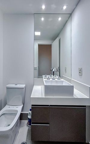 Apartamento para alugar com 74m², 2 quartos e 1 vagaBanheiro