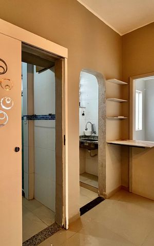 Apartamento à venda com 20m², 1 quarto e sem vaga Apartamento à venda com 20m², 1 quarto e sem vagaSala