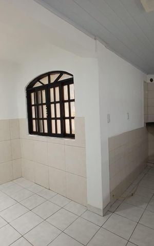 Casa para alugar com 90m², 2 quartos e sem vaga Casa para alugar com 90m², 2 quartos e sem vagaCozinha e Área de Serviço