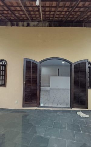 Casa para alugar com 90m², 2 quartos e sem vaga Casa para alugar com 90m², 2 quartos e sem vagaSala-Varanda