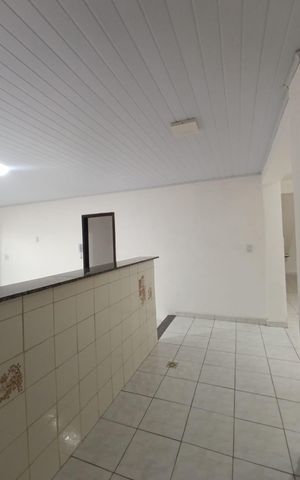 Casa para alugar com 90m², 2 quartos e sem vaga Casa para alugar com 90m², 2 quartos e sem vagaCozinha e Área de Serviço
