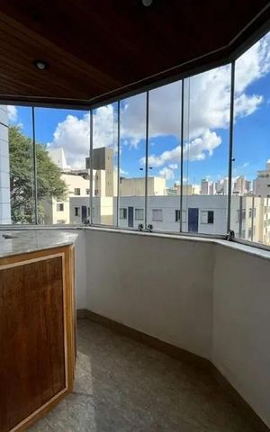 Apartamento para alugar com 120m², 4 quartos e 2 vagas Apartamento para alugar com 120m², 4 quartos e 2 vagasVaranda