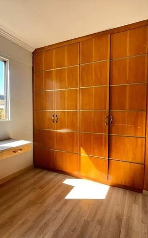 Apartamento para alugar com 120m², 4 quartos e 2 vagas Apartamento para alugar com 120m², 4 quartos e 2 vagasQuarto
