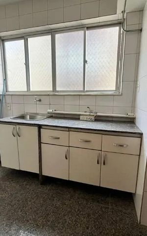Apartamento para alugar com 120m², 4 quartos e 2 vagas Apartamento para alugar com 120m², 4 quartos e 2 vagasÁrea de serviço