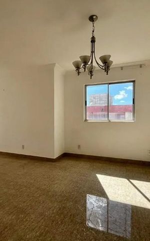 Apartamento para alugar com 120m², 4 quartos e 2 vagas Apartamento para alugar com 120m², 4 quartos e 2 vagasSala