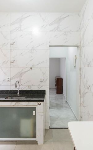 Apartamento à venda com 100m², 2 quartos e sem vagaCozinha