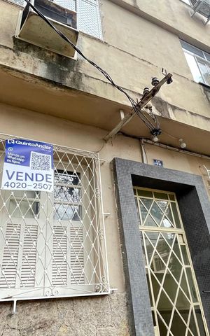 Apartamento à venda com 100m², 2 quartos e sem vaga Apartamento à venda com 100m², 2 quartos e sem vagaPlaquinha