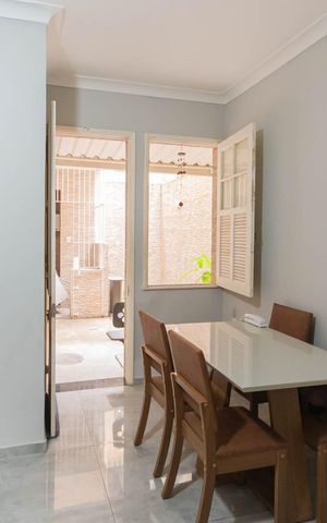 Apartamento à venda com 100m², 2 quartos e sem vagaSala