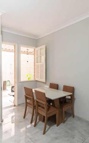 Apartamento à venda com 100m², 2 quartos e sem vagaSala