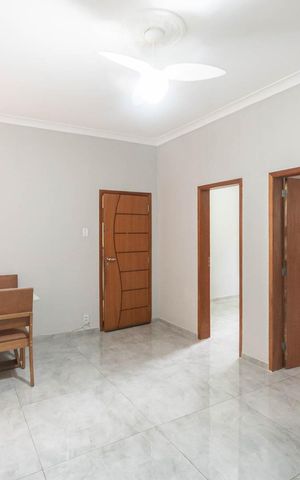 Apartamento à venda com 100m², 2 quartos e sem vagaSala