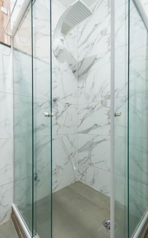 Apartamento à venda com 100m², 2 quartos e sem vagaBanheiro