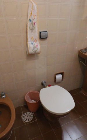 Casa à venda com 139m², 2 quartos e 2 vagasBanheiro