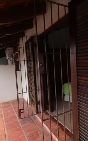 Casa à venda com 139m², 2 quartos e 2 vagasQuarto 1 - Varanda