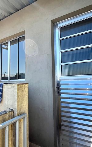 Casa à venda com 310m², 5 quartos e 3 vagas Casa à venda com 310m², 5 quartos e 3 vagasCasa 05